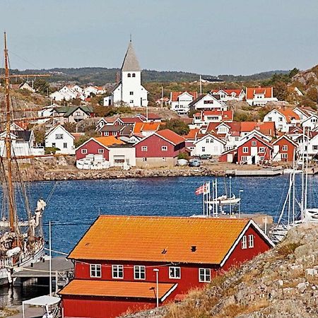 4 Person Holiday Home In Sk Rhamn คาร์แฮมน์ ภายนอก รูปภาพ