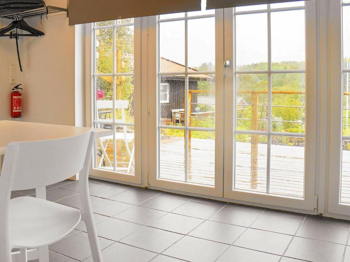 4 Person Holiday Home In Sk Rhamn คาร์แฮมน์ ภายนอก รูปภาพ
