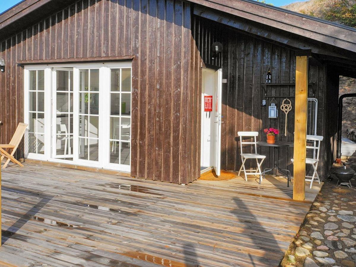 4 Person Holiday Home In Sk Rhamn คาร์แฮมน์ ภายนอก รูปภาพ
